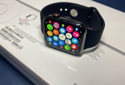 Watch 8 智能手表