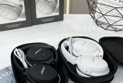 bose Quietcomfort45博士家新款的头戴式无线蓝牙耳机