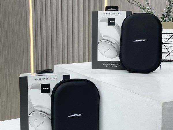 bose Quietcomfort45博士家新款的头戴式无线蓝牙耳机