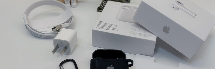 苹果耳机二代,最新顶配版洛达1562m