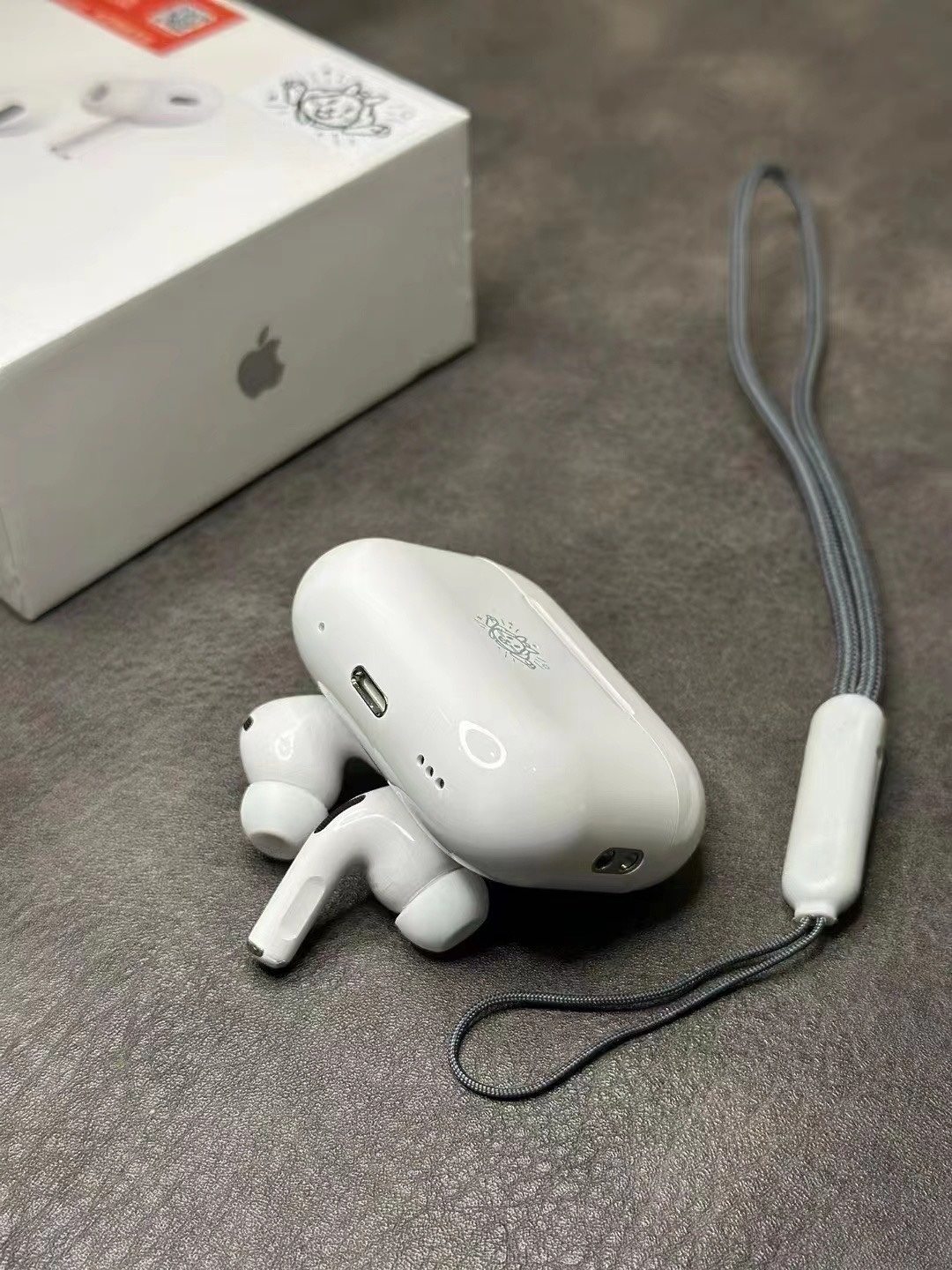 AirPodsPro2新款龙年定制和兔年定制  第5张