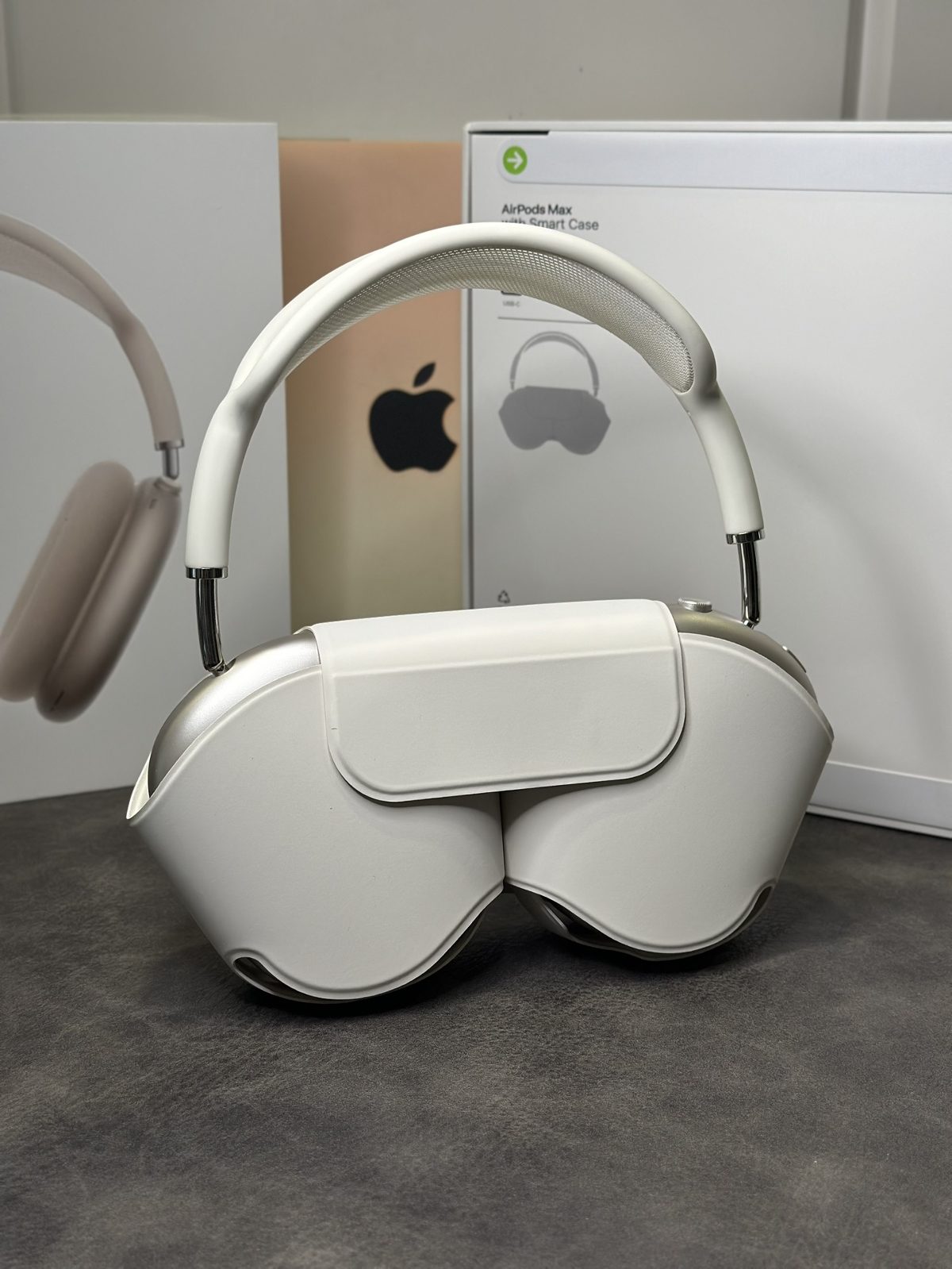 Apple苹果 AirPodsMax二代 头戴式耳机  第1张